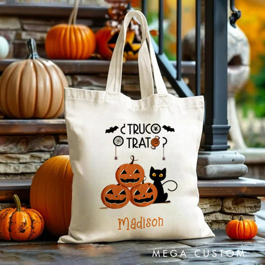 【🔥Hot Sale🔥】Personalized Trick or Treat Featuring Pumpkins and Cats for a Fun Halloween Celebration Tote Bag