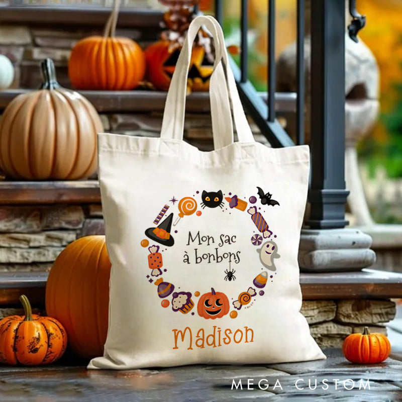 【🔥Hot Sale🔥】Personalized Halloween Treat Wreath Featuring Candy Pumpkins and Cats for a Festive Accent Tote Bag