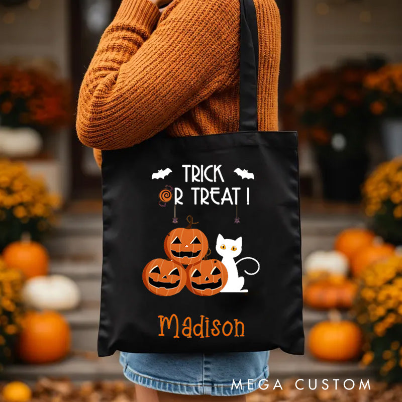 【🔥Hot Sale🔥】Personalized Trick or Treat Featuring Pumpkins Cats and Bats for a Fun Halloween Accent Tote Bag